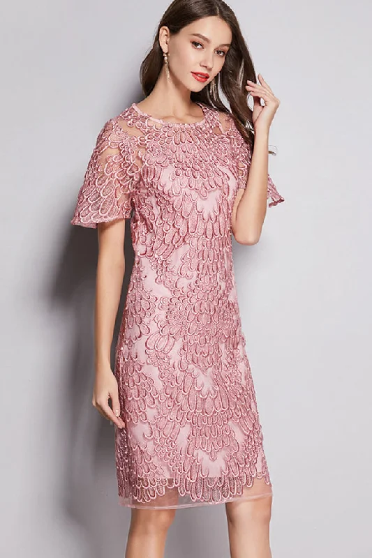 SHORT SLEEVE EMBROIDERED LACE DRESS