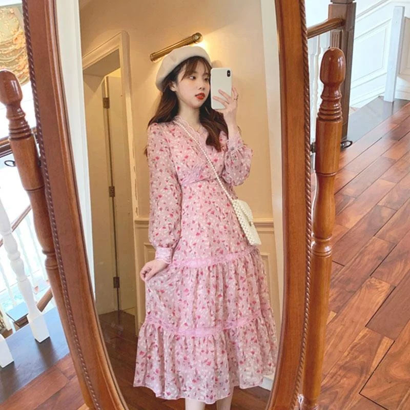 Women's French Style Long Sleeved Floral Dresses