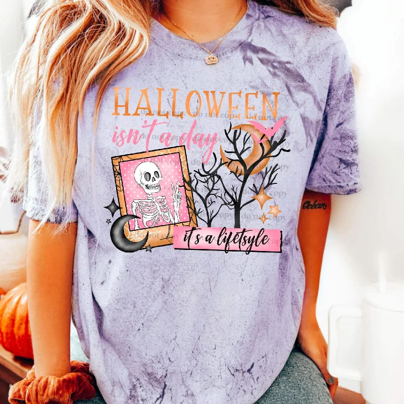 Halloween Lifestyle  Graphic Tee