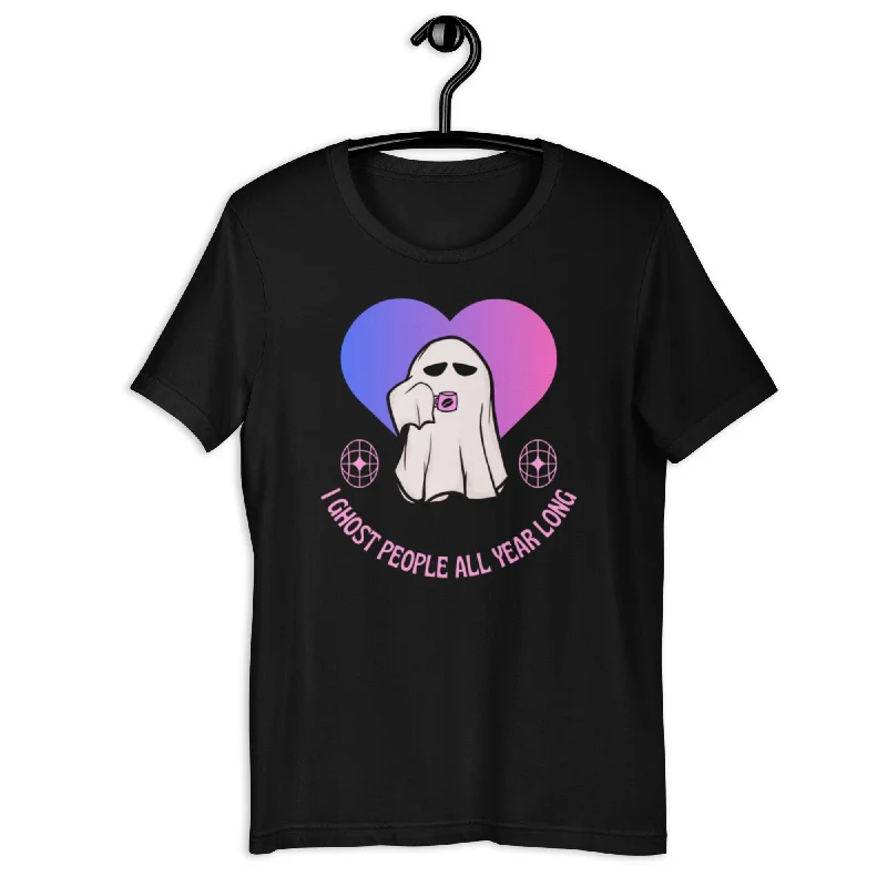 Hot Girl Ghost Women's Graphic Short Sleeve Tee