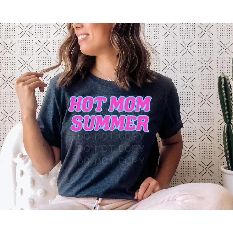 Hot Mom Summer GRAPHIC TEE